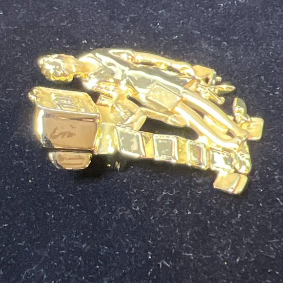 Danecraft Gold Tone TGIF Brooch (4100) - Picture 2 of 5